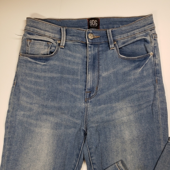 BDG Twig High-Rise Jeans Size 28 - Picture 2 of 8